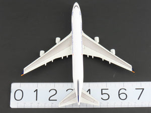1:400 Dragon Wings 55226 Die-Cast Singapore Airlines Mega Ark B747-412F 9V-SFD