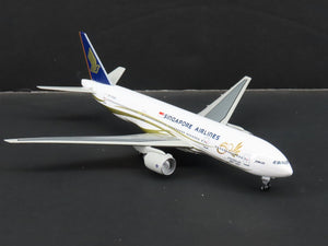 1:400 Dragon Wings Die-Cast Singapore Airlines Jubilee 50th B777-200 9V-SQA