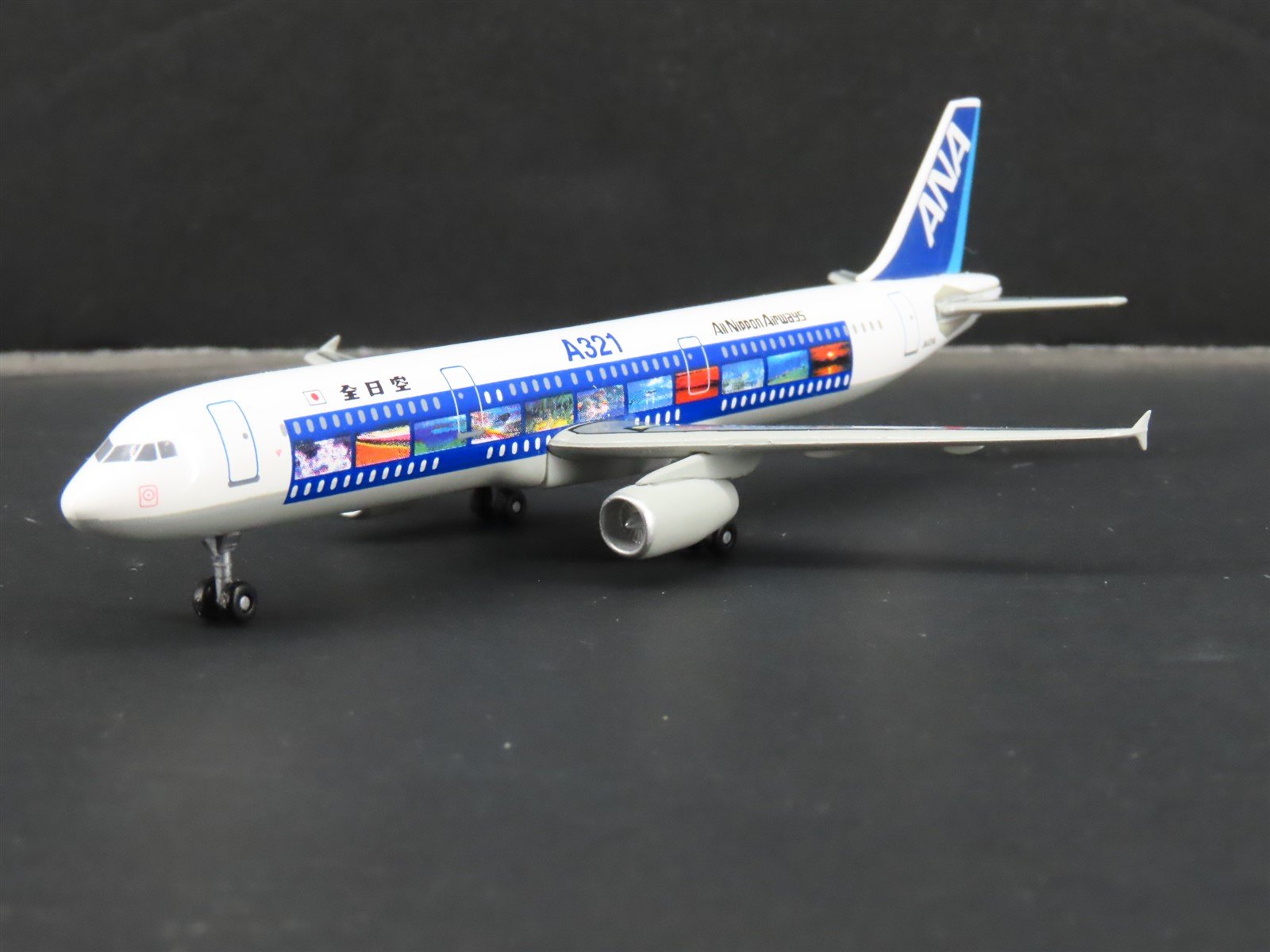 1:400 Dragon Wings JetAir J-004 Die-Cast ANA 'Scenic Film' Airbus A321 Airliner