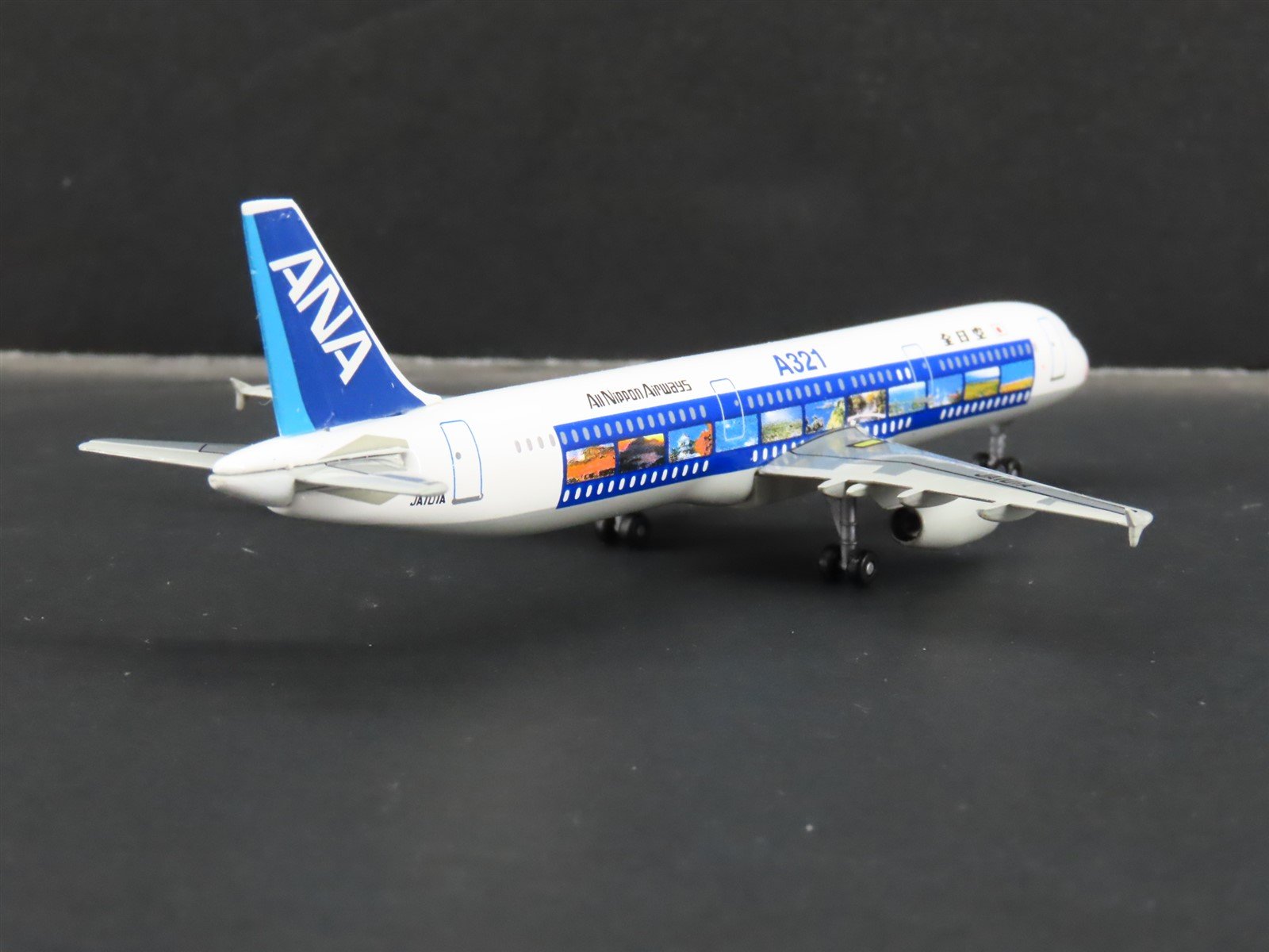 1:400 Dragon Wings JetAir J-004 Die-Cast ANA 'Scenic Film' Airbus A321 Airliner