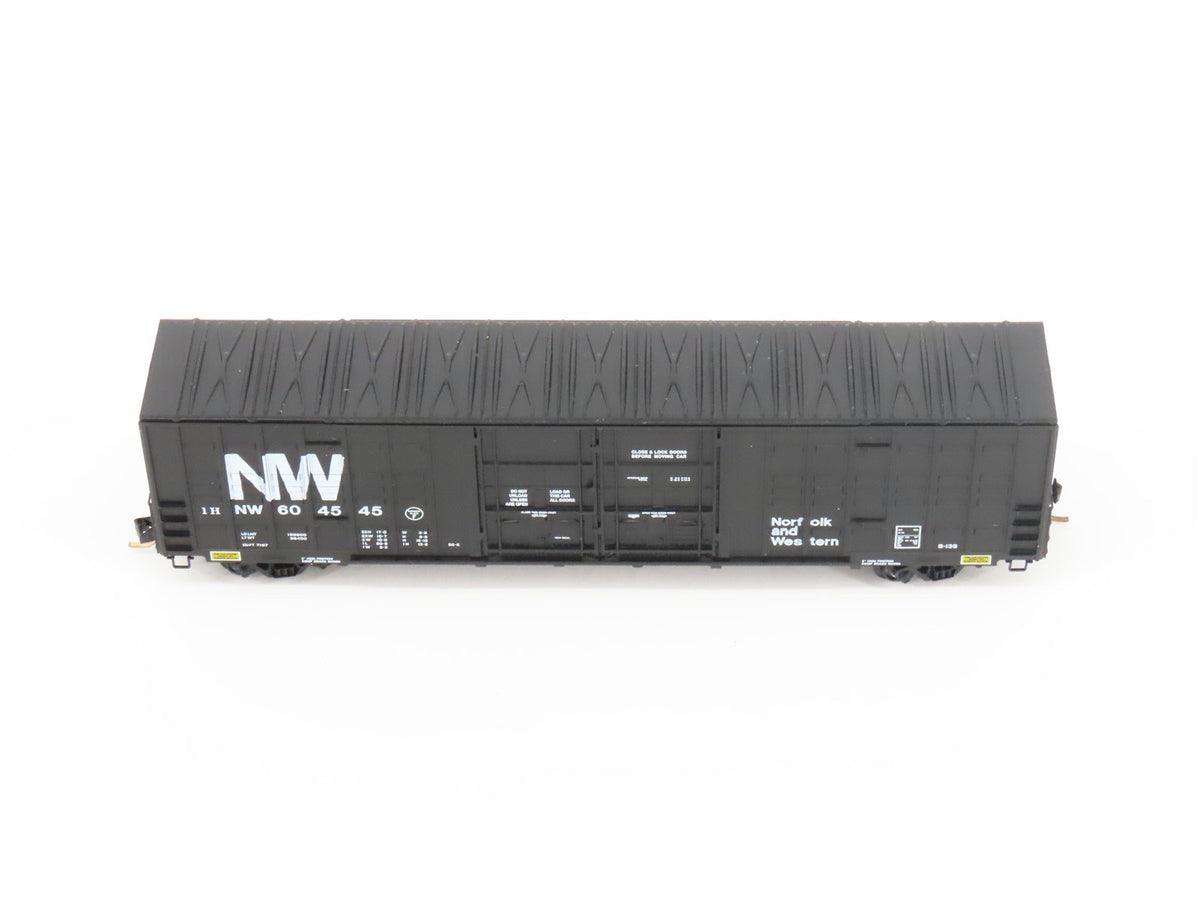 N Micro-Trains MTL 103070 N&amp;W Norfolk &amp; Western Double Plug Door Box Car #604545