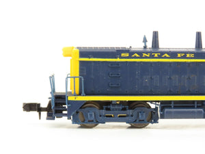 N Scale Life-Like ATSF Santa Fe EMD SW9/1200 Diesel Switcher #2437