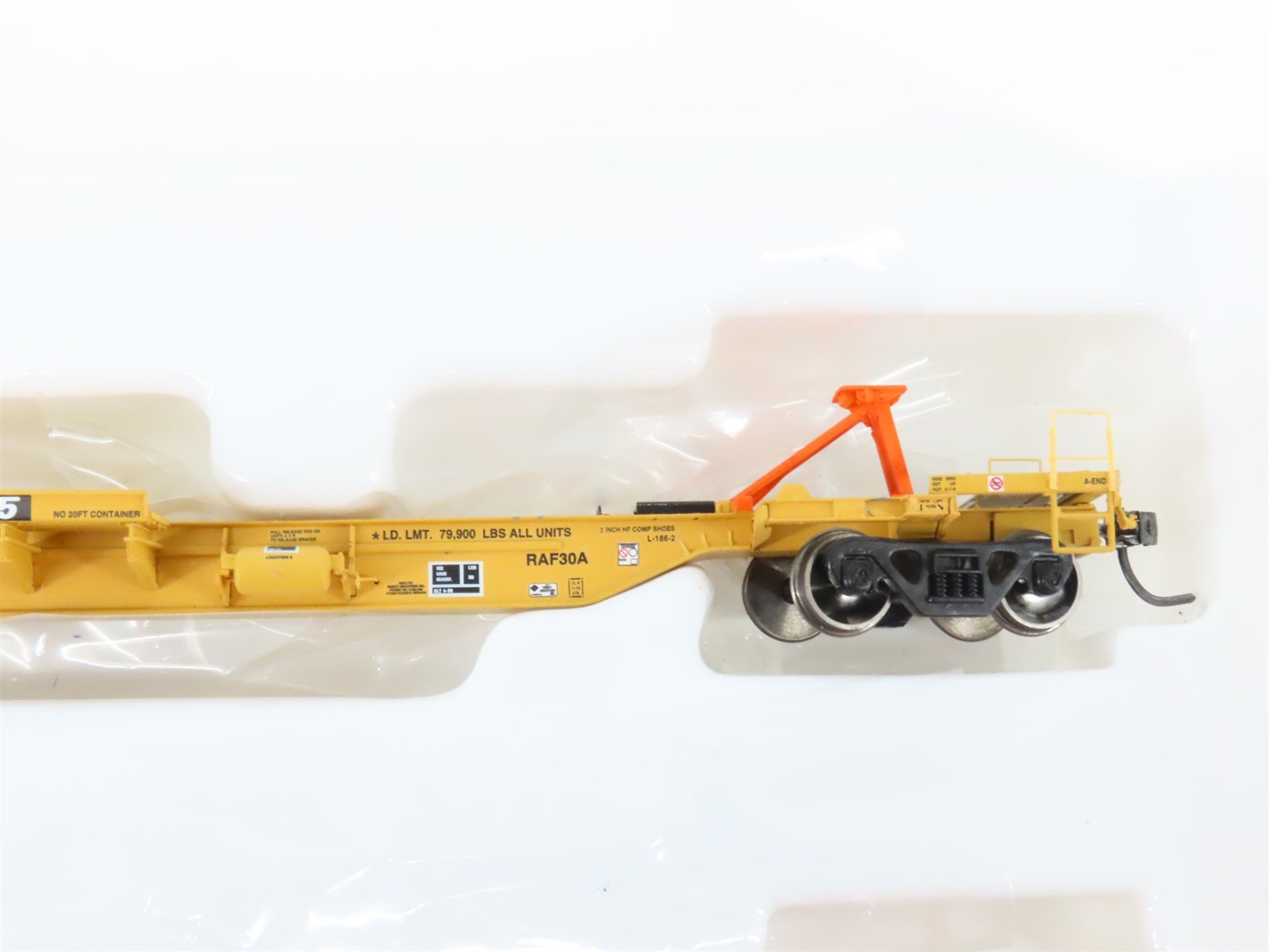 HO Athearn 28904 TTRX 3-Unit Trailer Train 57' All Purpose Spine Cars #361115