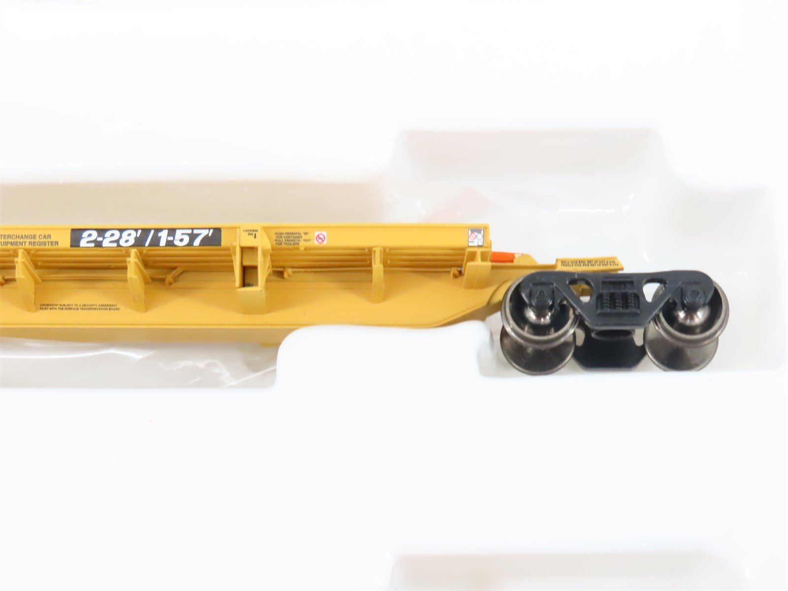 HO Athearn 28903 TTRX 3-Unit Trailer Train 57' All Purpose Spine Cars #360819