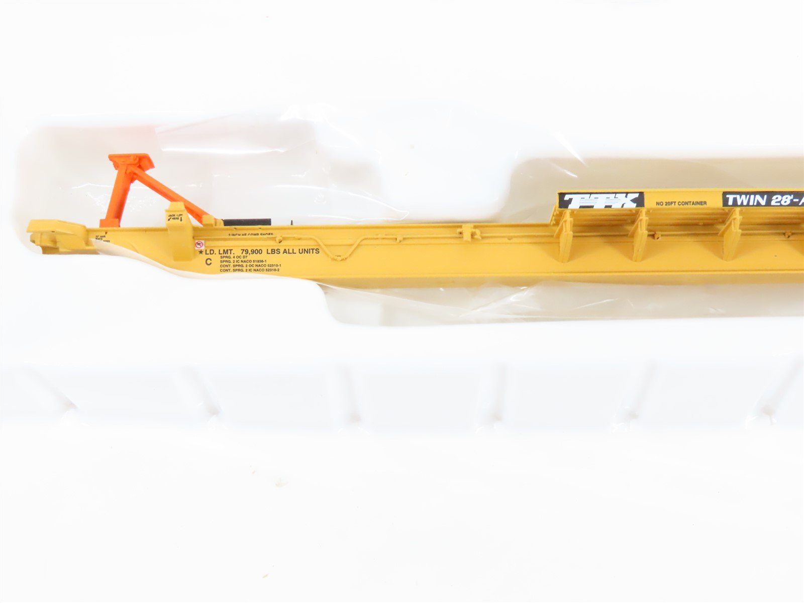 HO Athearn 28903 TTRX 3-Unit Trailer Train 57' All Purpose Spine Cars #360819