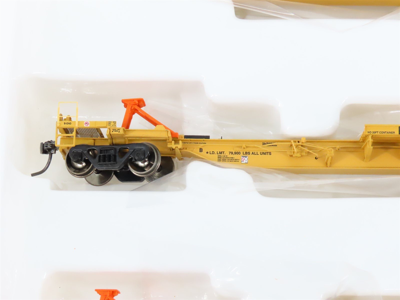 HO Athearn 28902 TTRX 3-Unit Trailer Train 57' All Purpose Spine Cars #360882