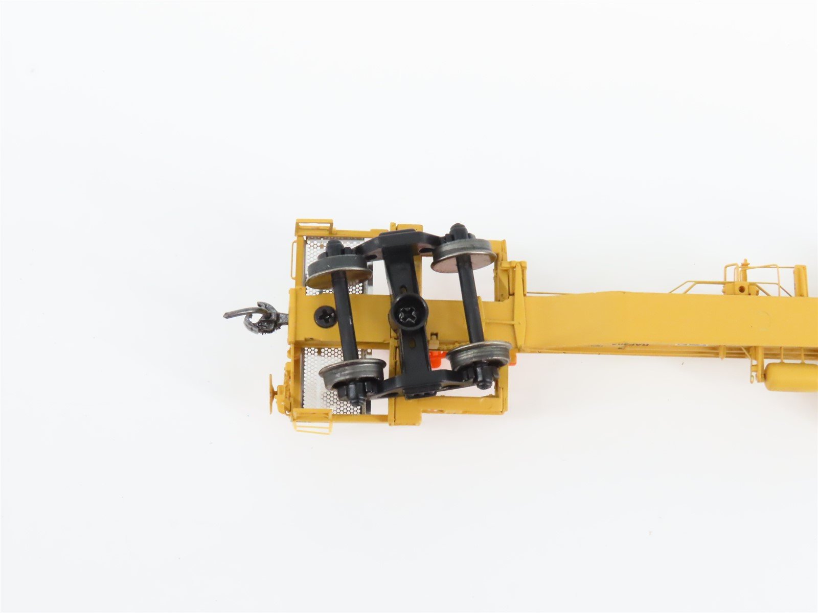 HO Athearn 28902 TTRX 3-Unit Trailer Train 57' All Purpose Spine Cars #360882