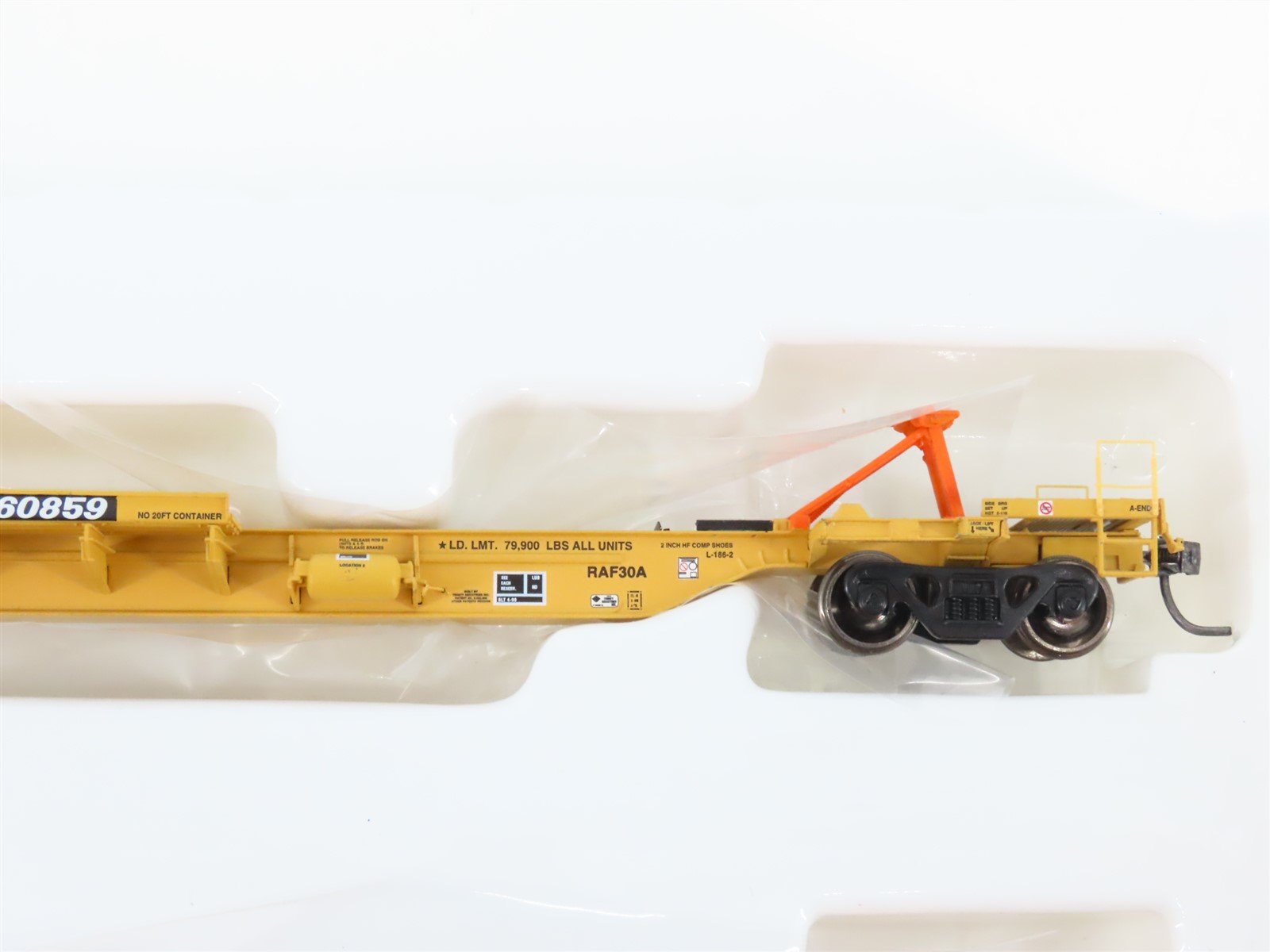 HO Athearn 28901 TTRX 3-Unit Trailer Train 57' All Purpose Spine Cars #360859