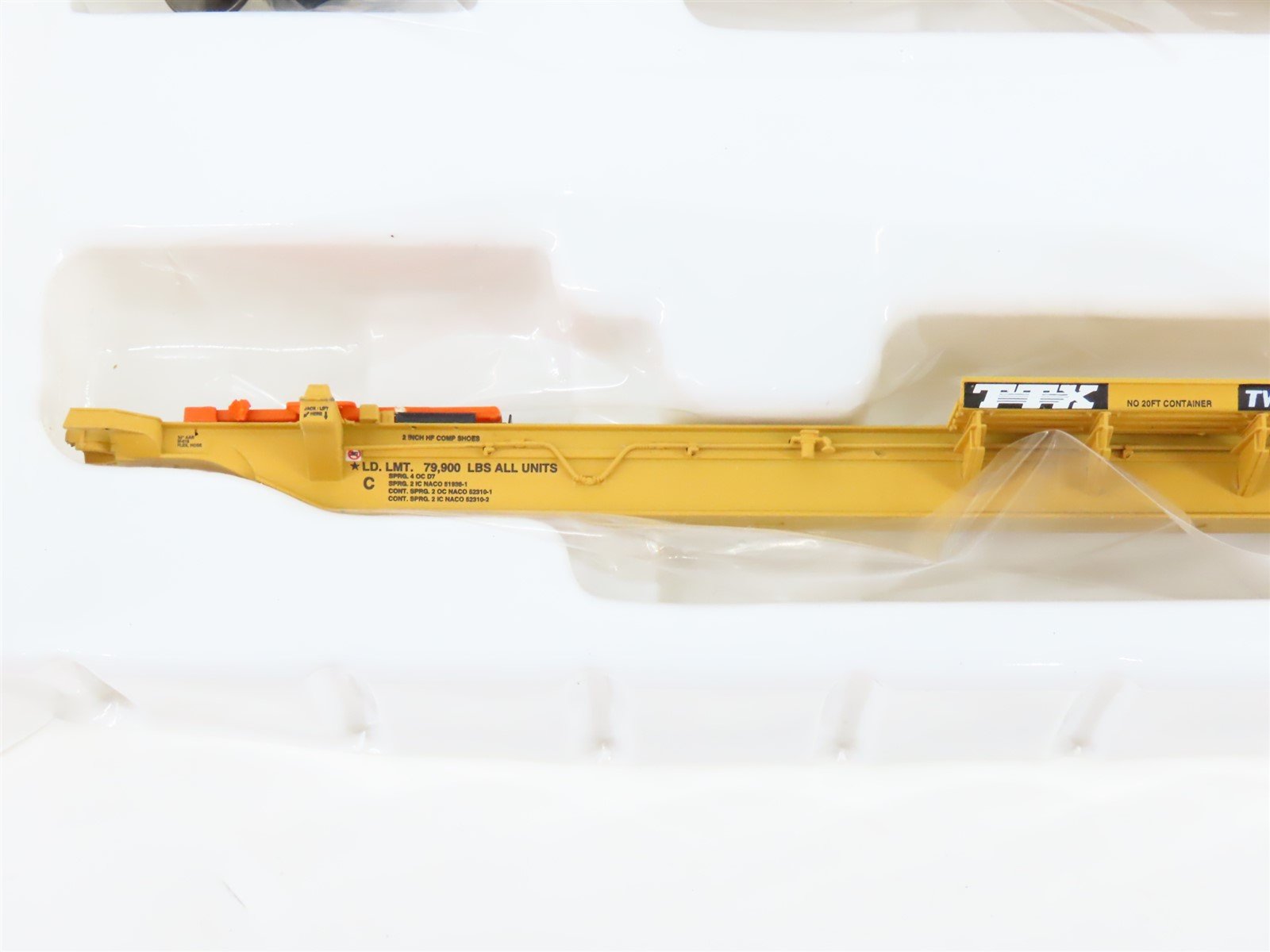 HO Athearn 28901 TTRX 3-Unit Trailer Train 57' All Purpose Spine Cars #360859