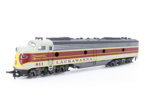 HO Scale IHC 1972 DL&W Lackawanna EMD E8A/A Diesel Locomotive Set #811/810