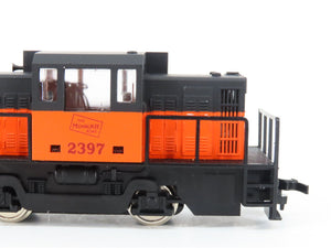 HO Scale IHC/MEHANO M505 MILW Milwaukee Road Canter Cab Diesel Switcher #2397