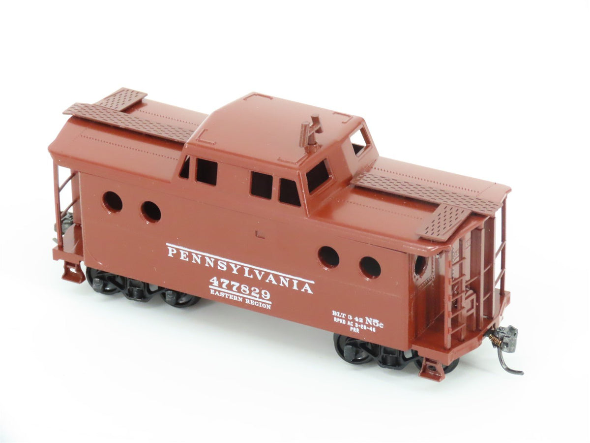 HO Scale Bowser 54001 PRR Pennsylvania N5C Center Cupola Steel Caboose #477829