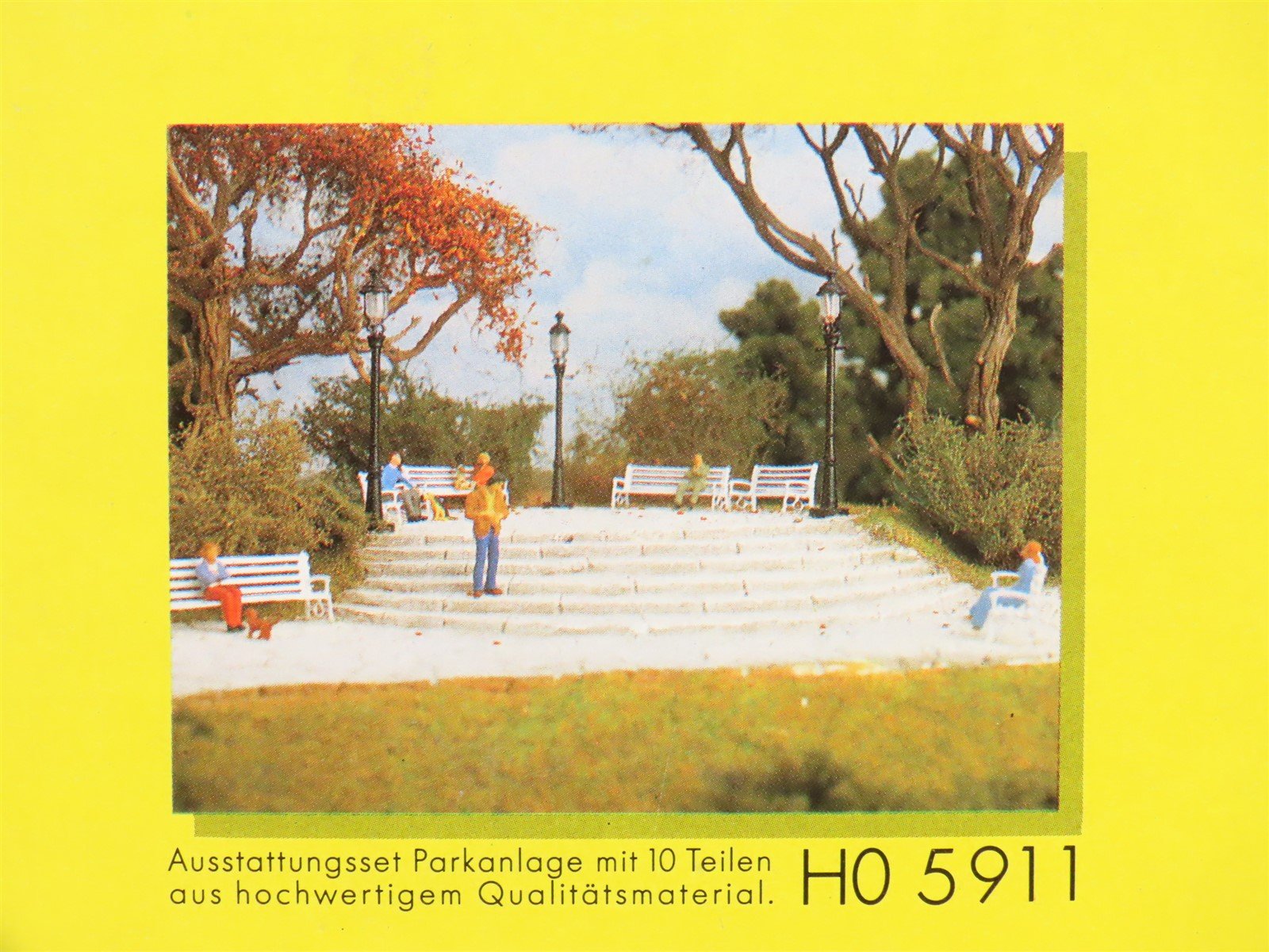 HO 1/87 Scale BRAWA Kit 5911 Park Equipment Scenery Set