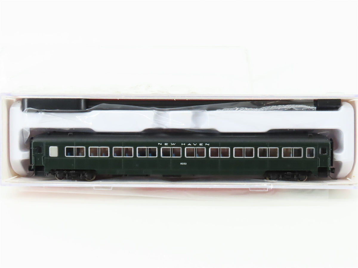 N Rapido 509001 NH &quot;Hunter Green&quot; Osgood Bradley 10-Window Coach Passenger #8252