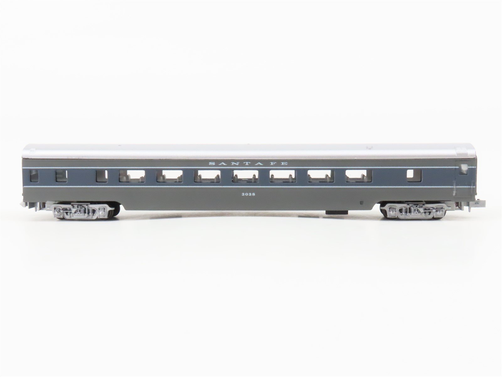 N Scale Con-Cor 0001-04002C ATSF Santa Fe "Scout" 85' Coach Passenger #3038