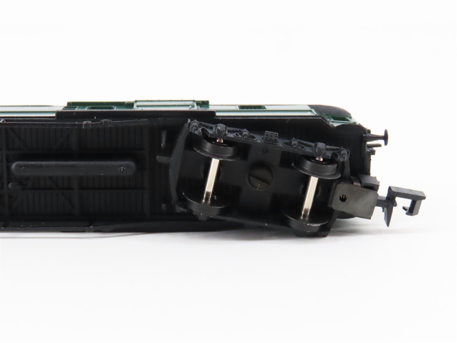 N Scale Arnold Rapido Unlettered German Baggage Passenger Car