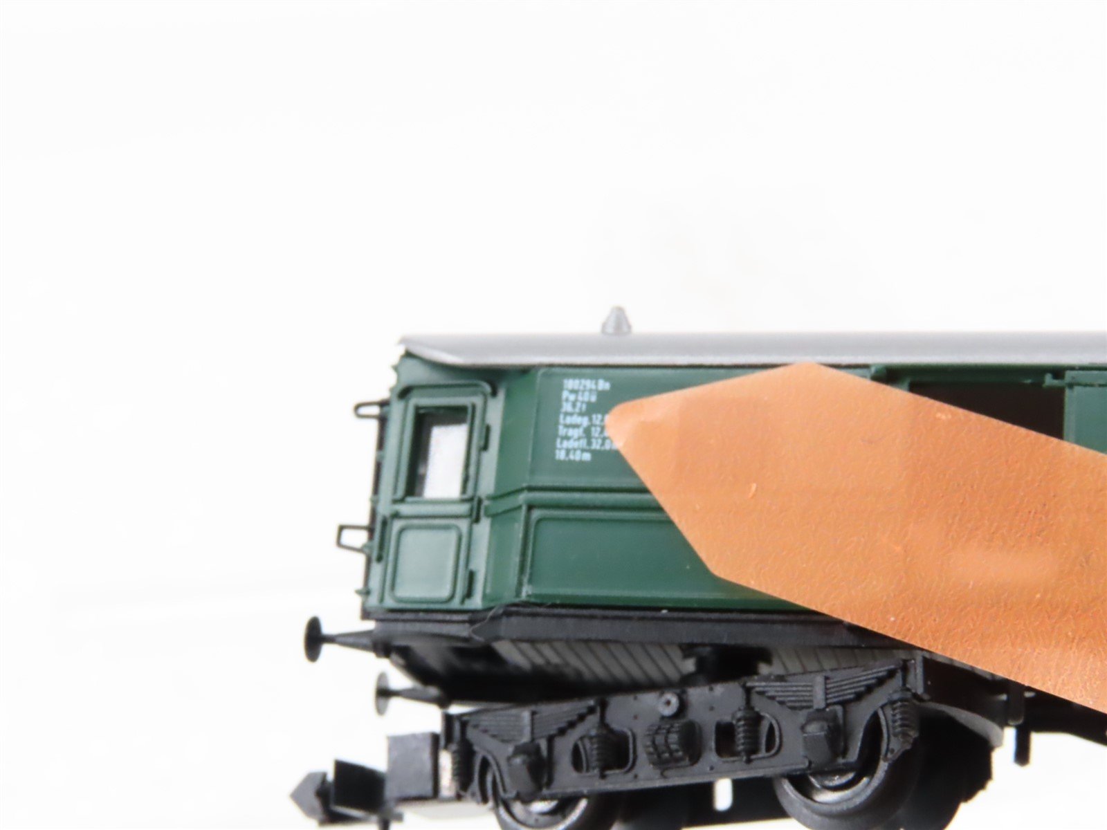 N Scale Arnold Rapido Unlettered German Baggage Passenger Car