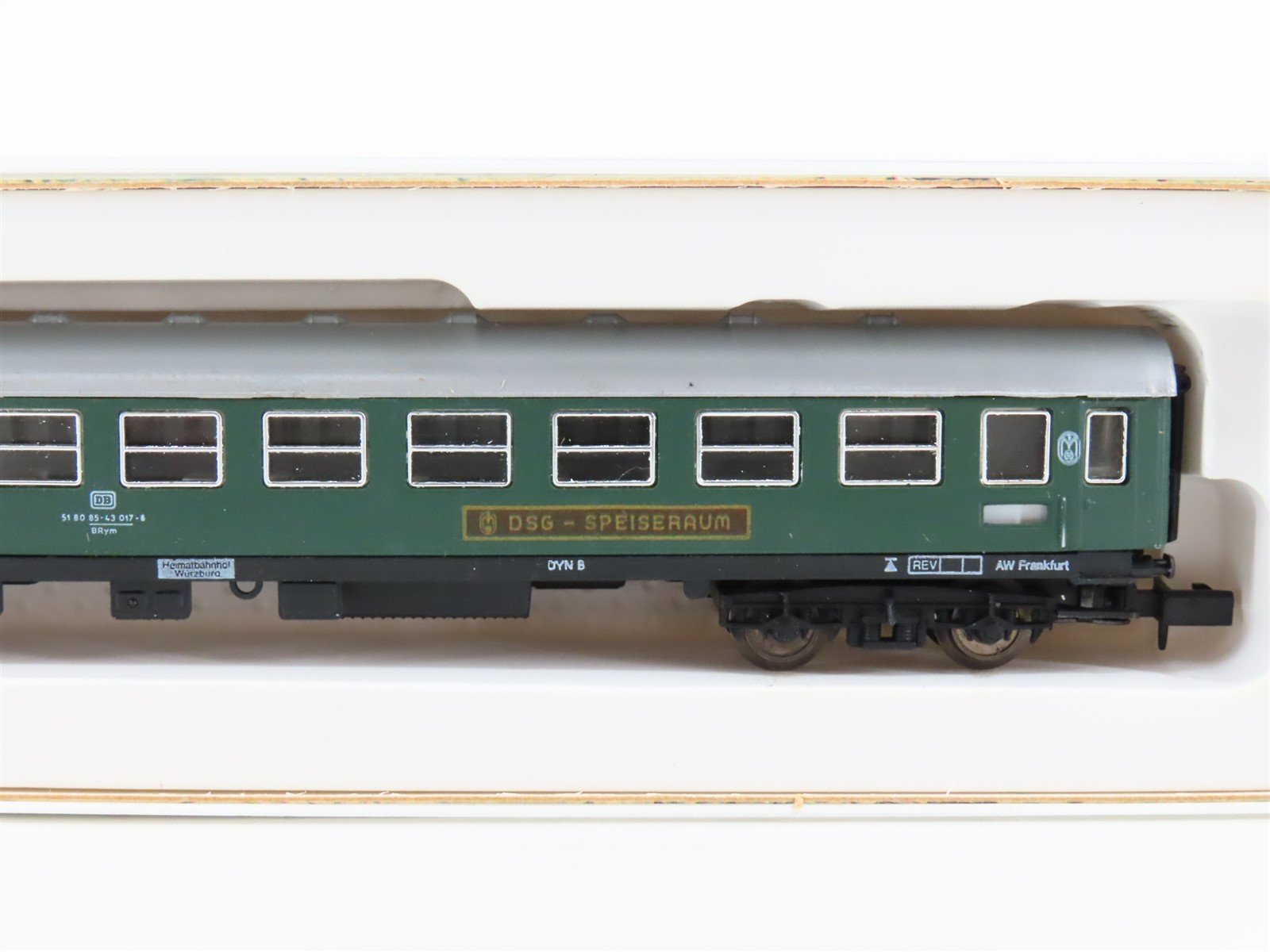 N Scale Arnold 3221 DB Deutsche Bahn DSG Speiseraum Diner Passenger Car #017-6