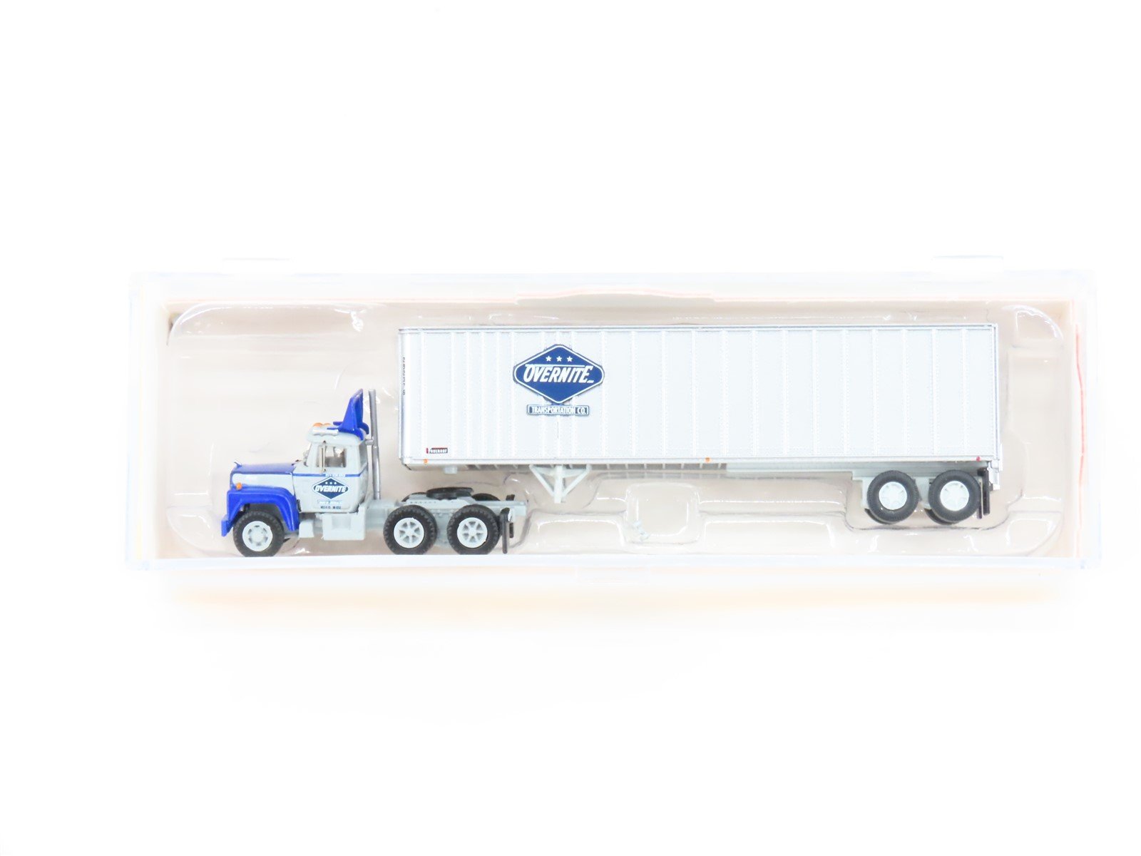 N 1/160 Scale Athearn 12190 Overnite Mack B Tractor w/ 40' Exterior-Post Trailer
