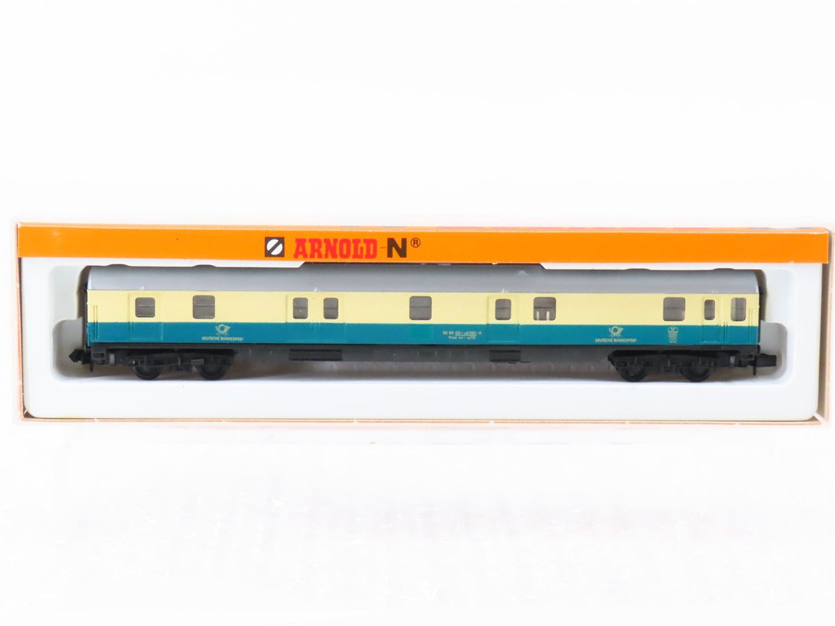 N Scale Arnold 3281 DB Deutsche Bundespost Mail Passenger Car #093-6