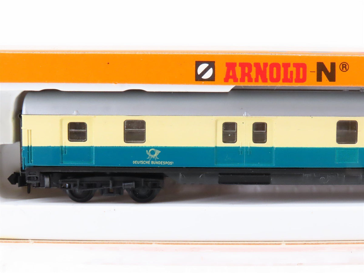 N Scale Arnold 3281 DB Deutsche Bundespost Mail Passenger Car #093-6