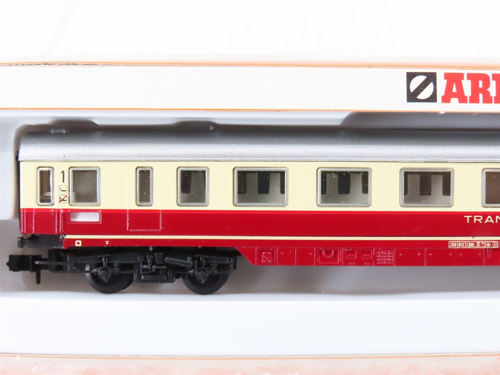 N Scale Arnold 3831 DB-AG TEE Trans-Europe-Express Bar/Lounge Passenger #203-9