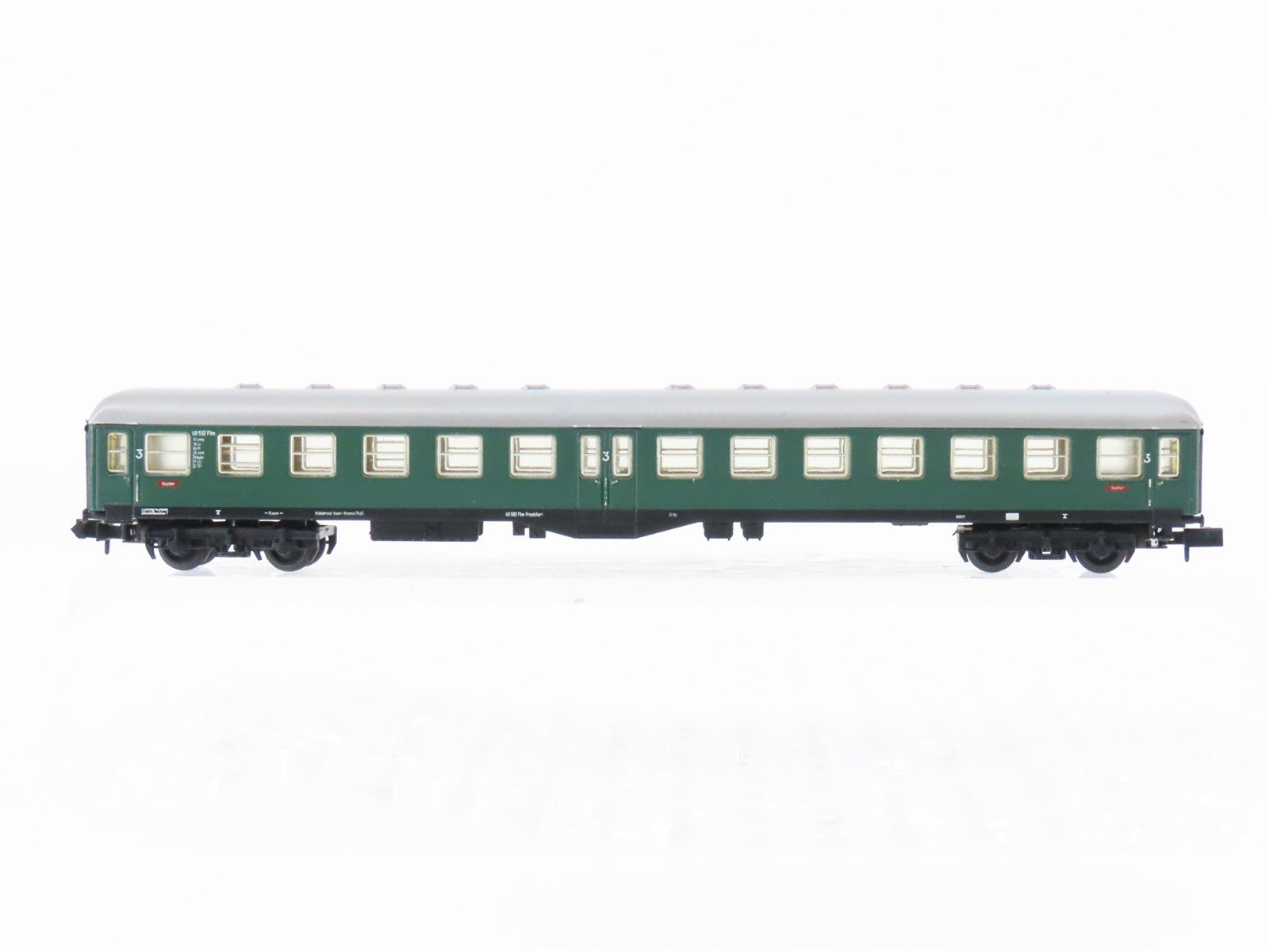 N Scale Arnold 3271 DB Frankfurt 3rd Class Coach Passenger Car #40 592