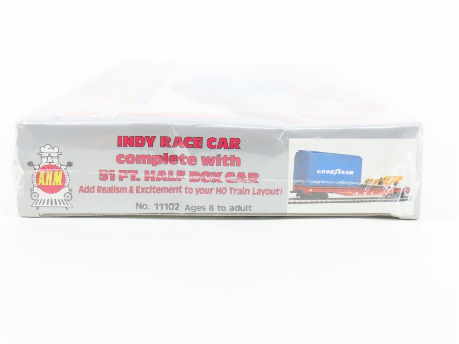 HO Scale AHM 11102 ATSF Santa Fe Flatcar & Half Boxcar #90850 w/Indy Car SEALED