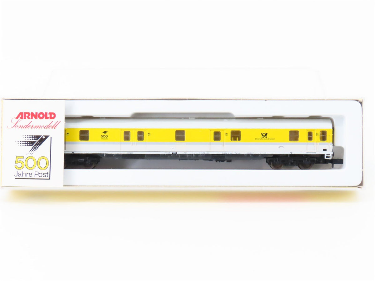 N Scale Arnold 3281 DB Deutsche Bundespost Mail Passenger Car #076-8