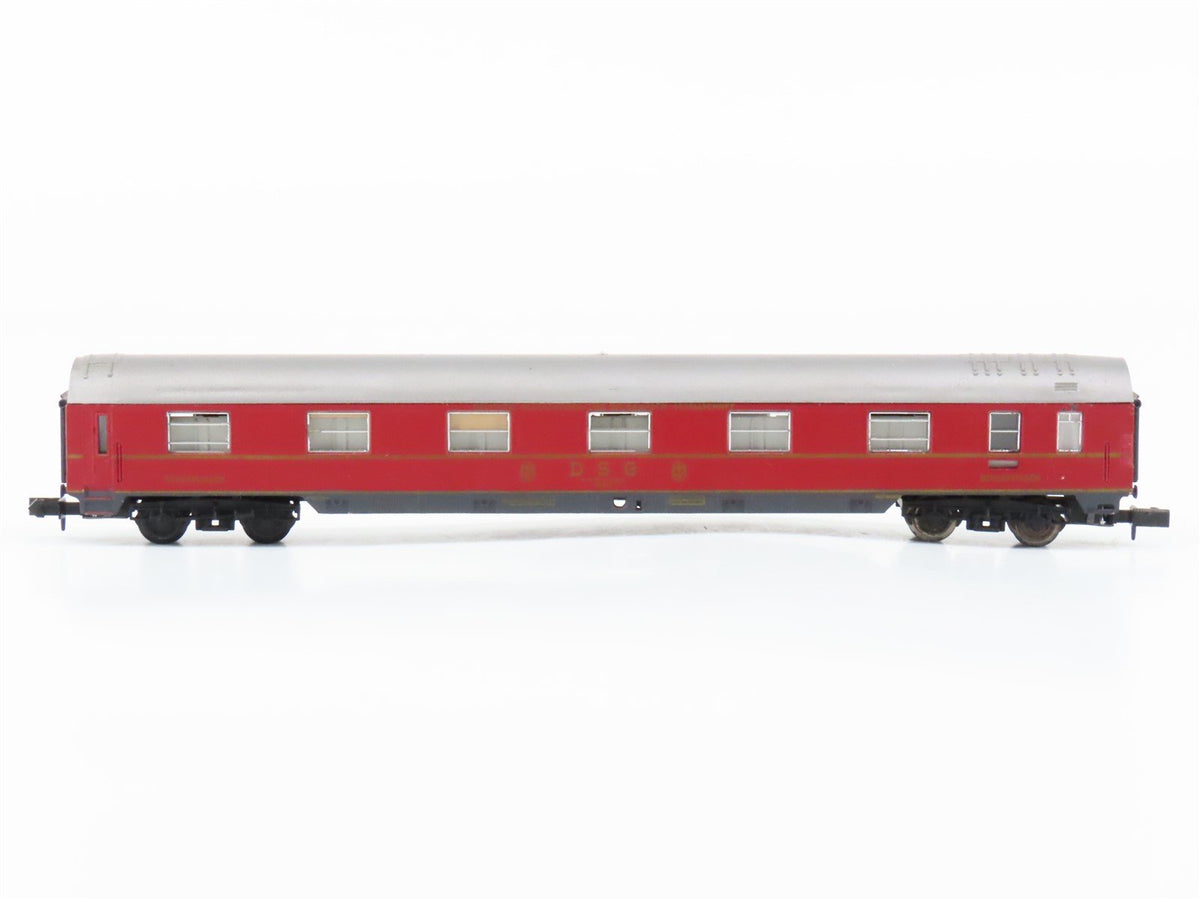 N Scale Arnold DSG Schlafwagen Sleeper Passenger Car #259-9