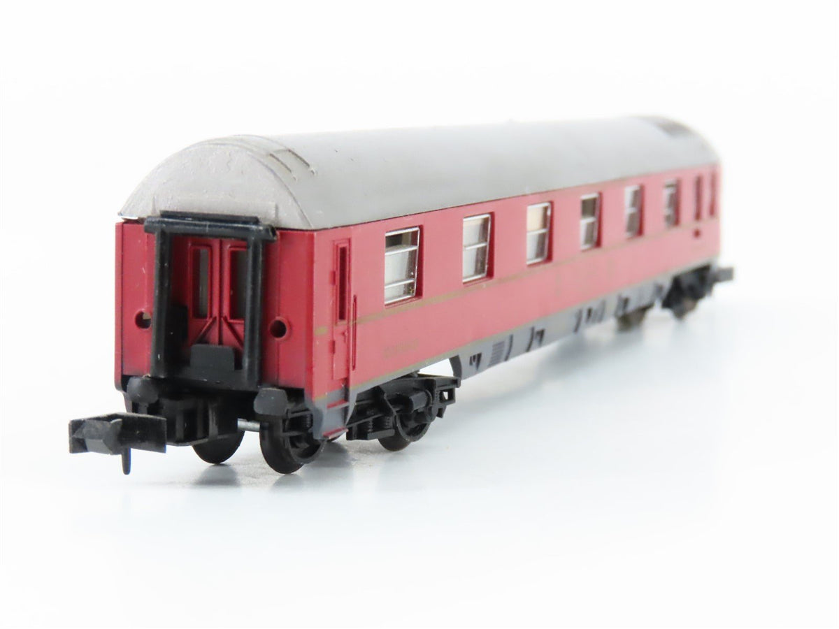 N Scale Arnold DSG Schlafwagen Sleeper Passenger Car #259-9