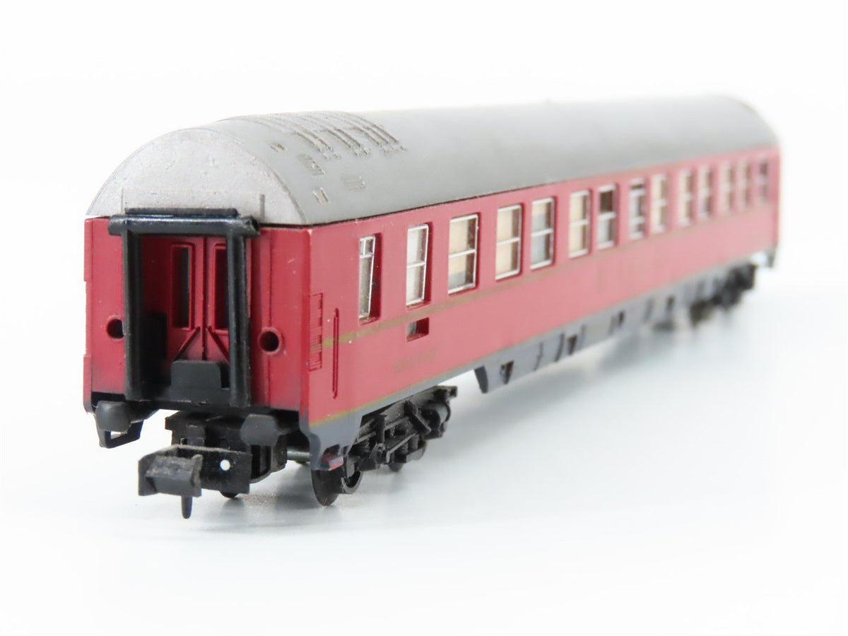 N Scale Arnold DSG Schlafwagen Sleeper Passenger Car #259-9