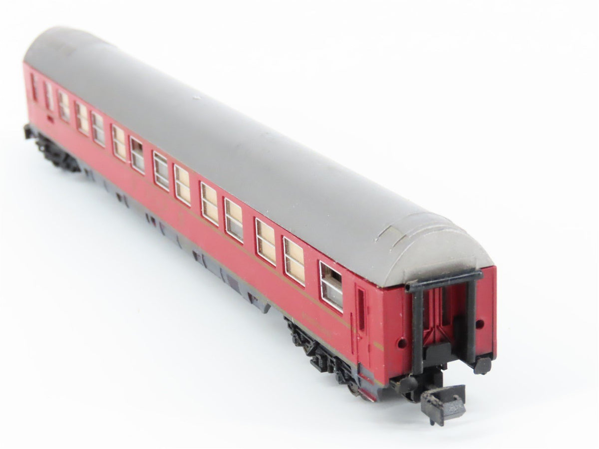 N Scale Arnold DSG Schlafwagen Sleeper Passenger Car #259-9