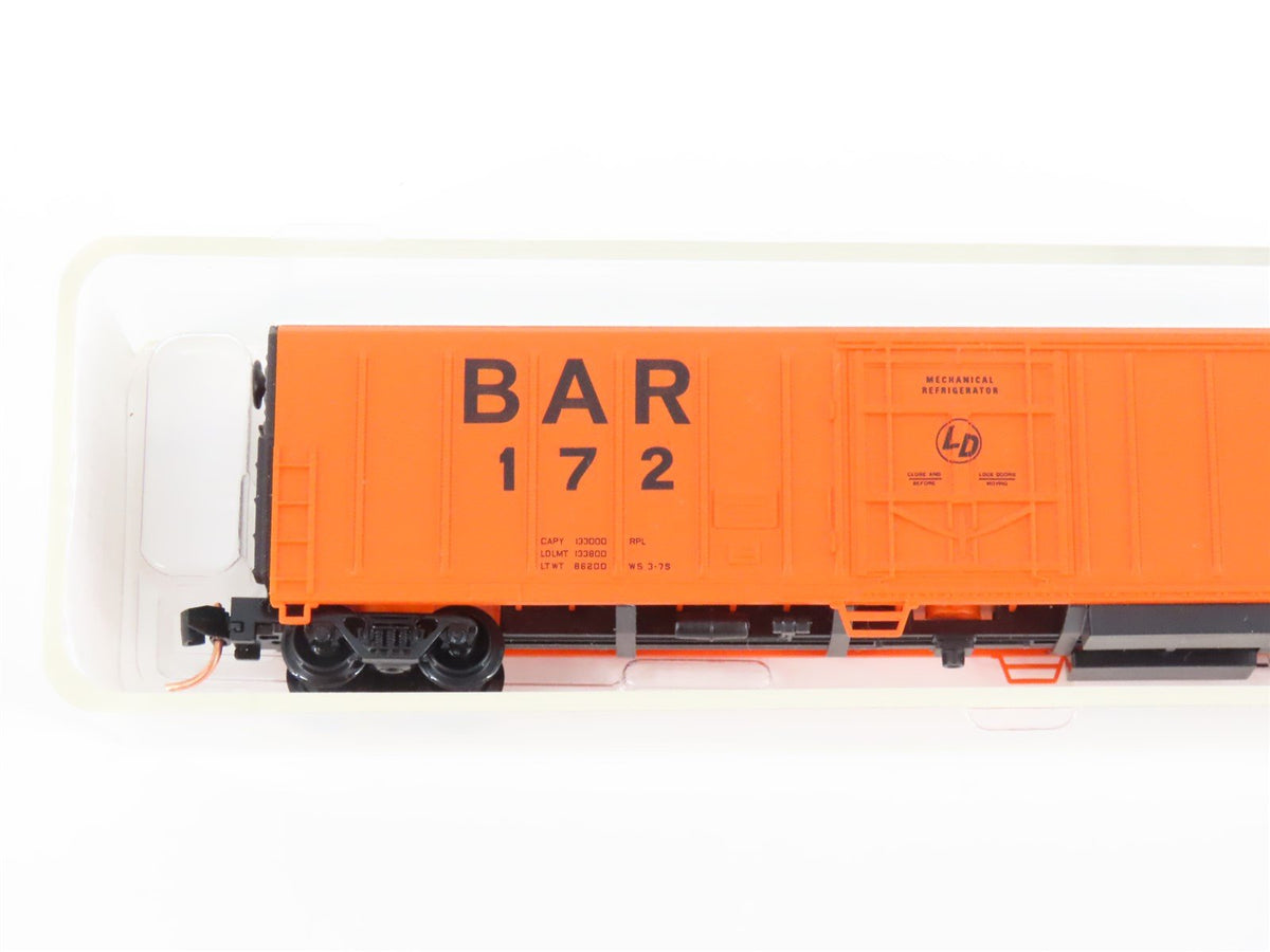 LOT of 2 N Scale Red Caboose BAR Bangor &amp; Aroostook 57&#39; Mechanical Reefer