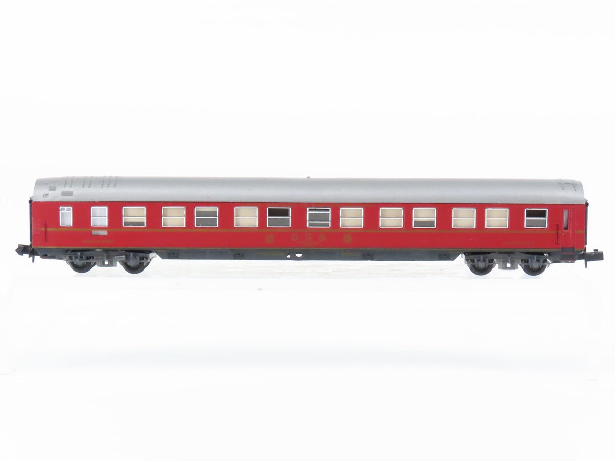 N Scale Arnold DSG Schlafwagen Sleeper Passenger Car #259-9