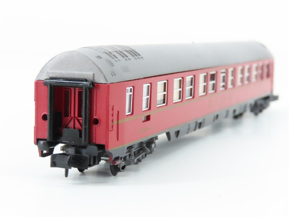 N Scale Arnold DSG Schlafwagen Sleeper Passenger Car #259-9