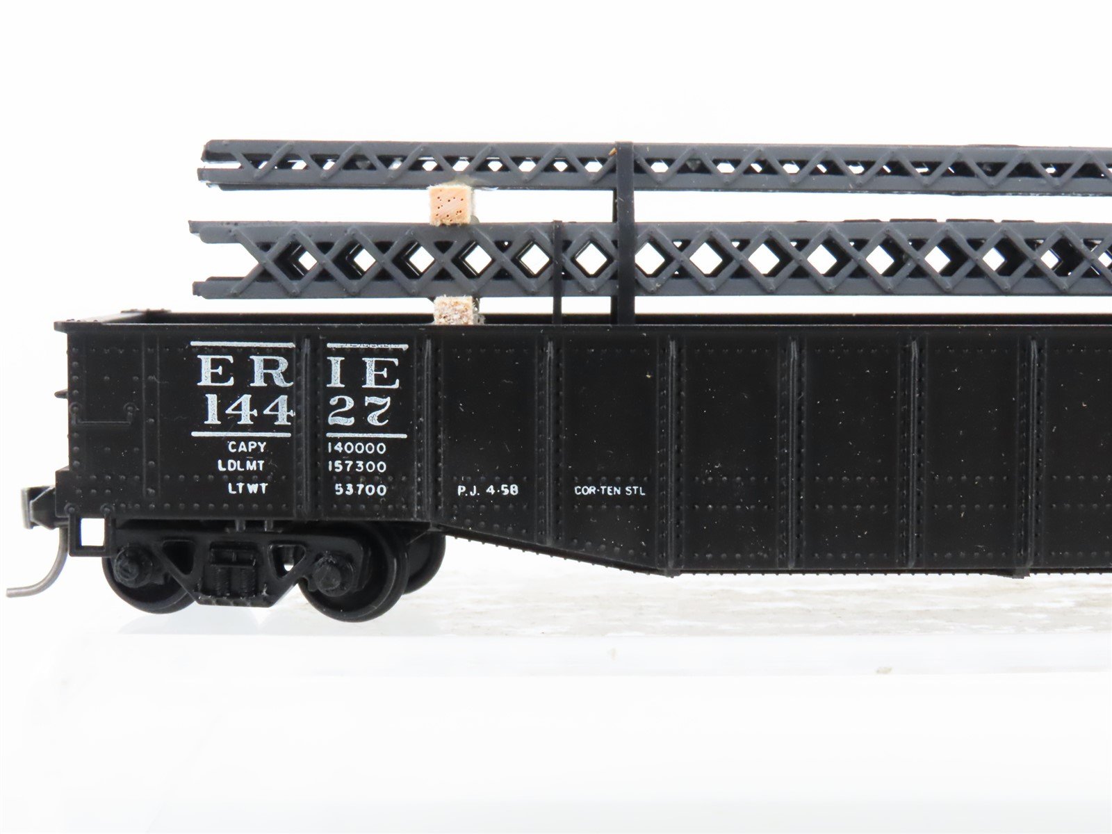 HO Scale Athearn Erie Railway Gondola Car #14427 w/Custom Load