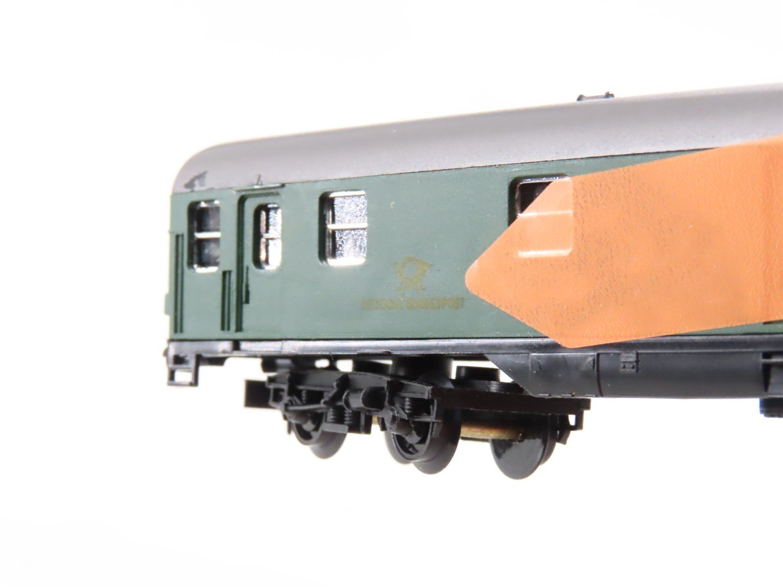 N Scale Arnold 0328 DB Deutsche Bundespost Mail Passenger Car #093-0