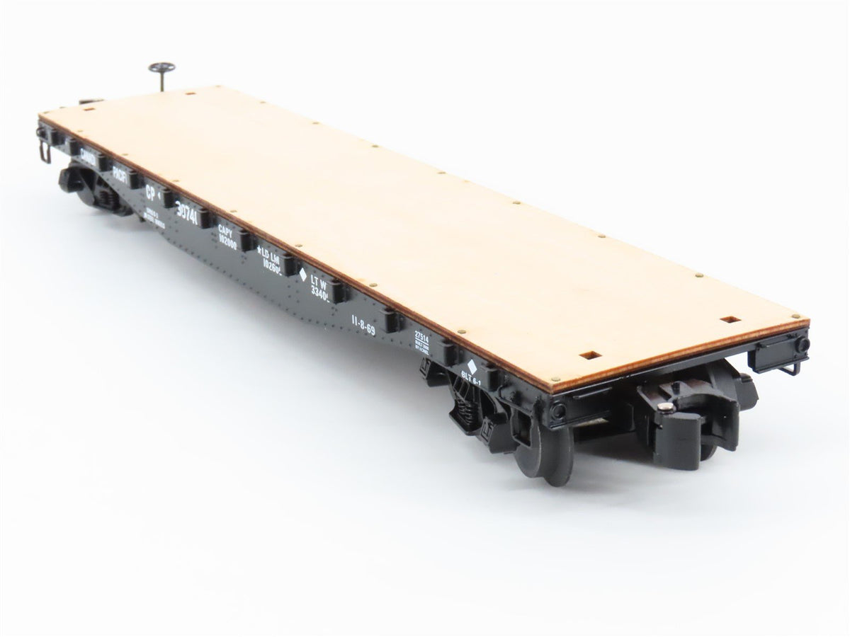 O Gauge 3-Rail Lionel 6-27514 CP Canadian Pacific 40&#39; Flat Car #307401