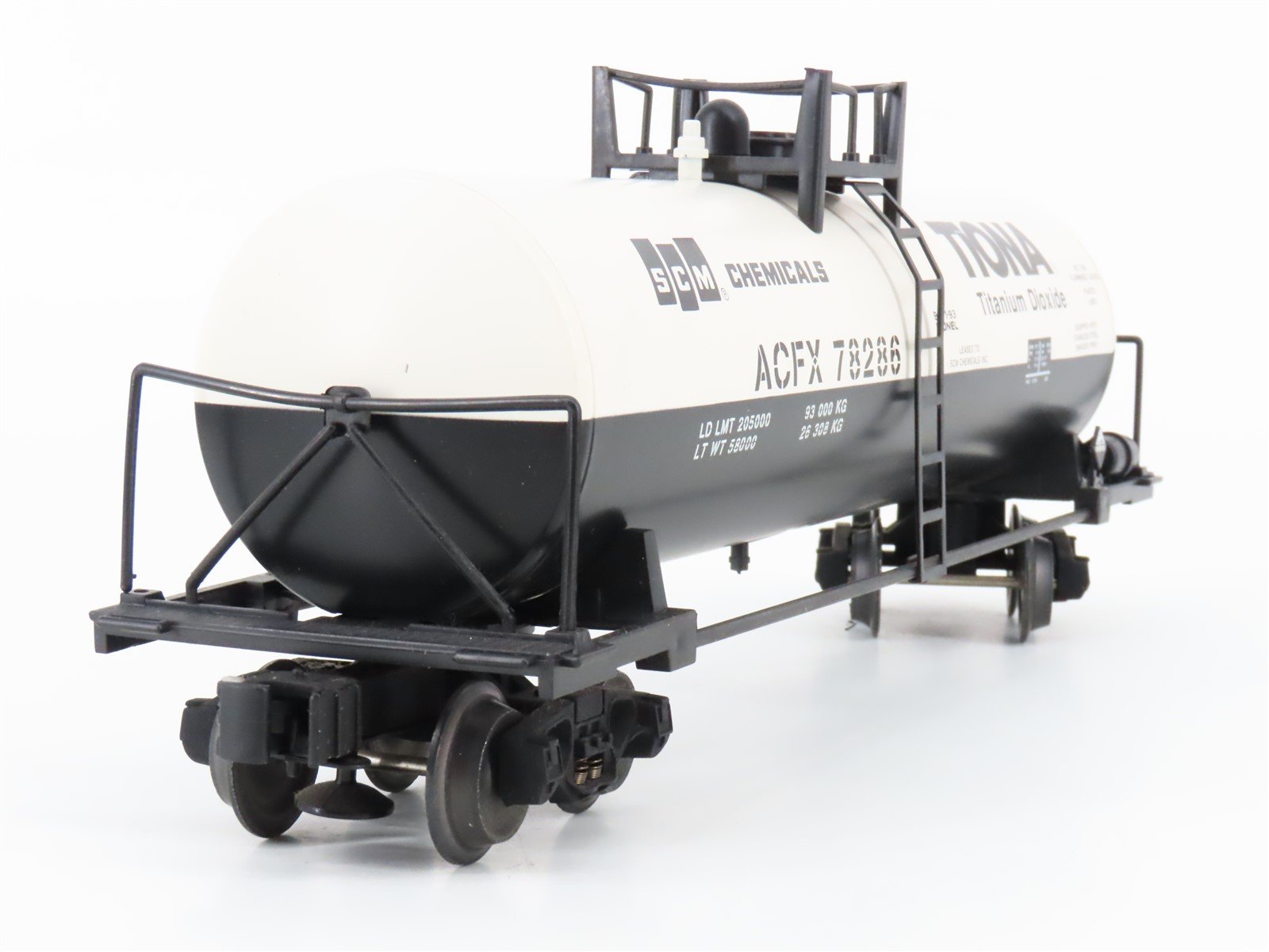 O Gauge 3-Rail Lionel 6-17906 ACFX SCM Chemicals TiONA Unibody Tank Car #6-17906