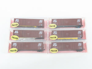 LOT of 14 N Roundhouse Kits: SCL Seaboard Coast Line Combination Door Box Cars