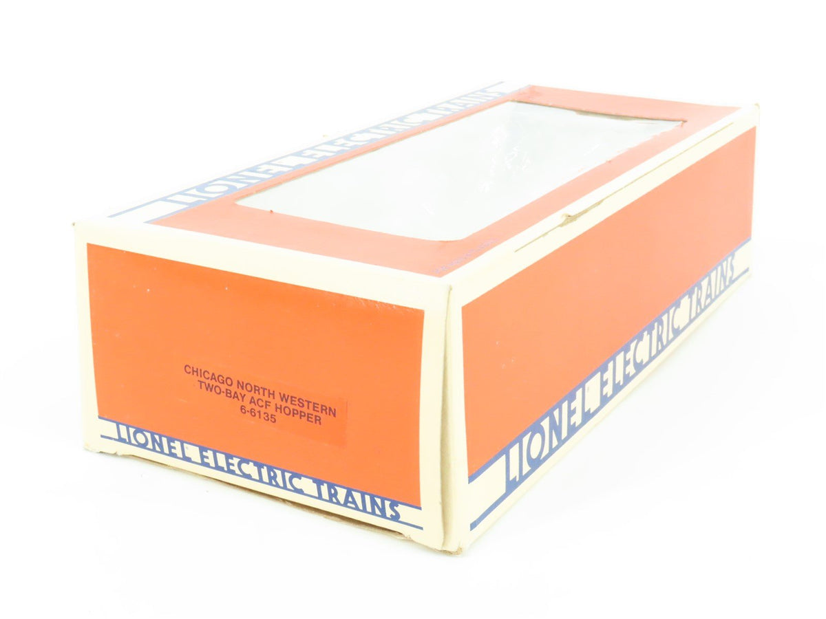 O Gauge 3-Rail Lionel 6-6135 CNW Chicago North Western 2-Bay Hopper #6135