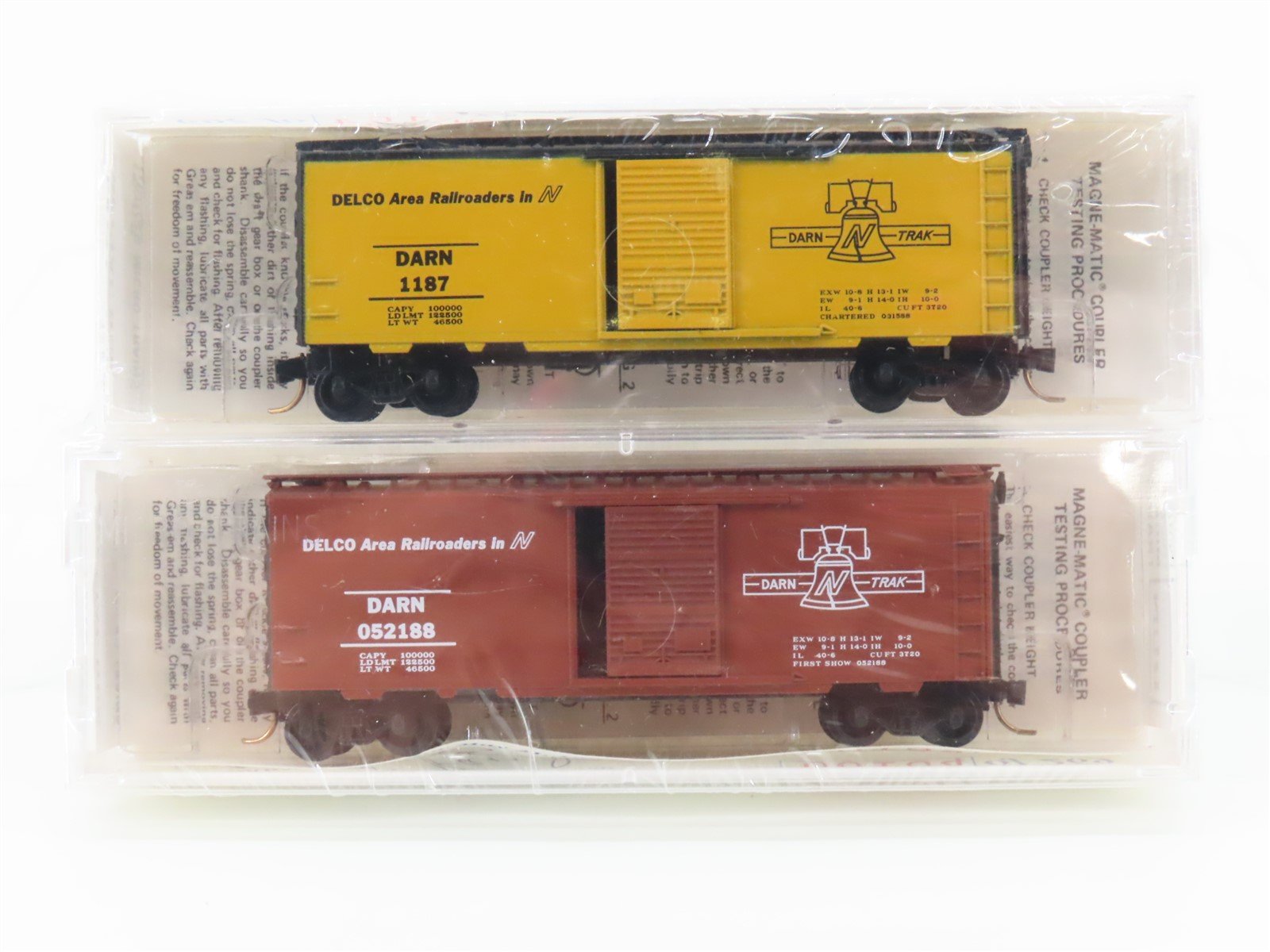 N Scale Micro-Trains/Kadee DARN Trak DELCO 40' Boxcar 2-Pack SEALED
