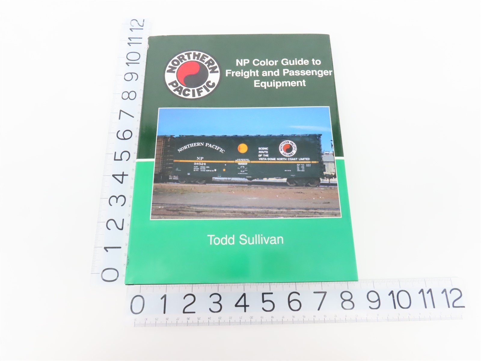 Morning Sun NP Color Guide to Freight & Passenger Equipment by Sullivan ©2000