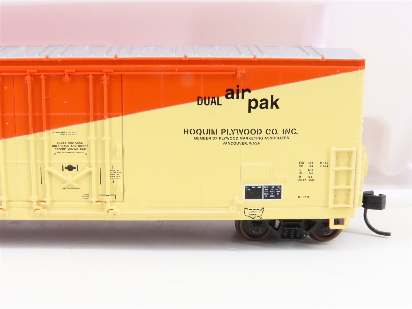 N Atlas 31141 USLX Plywood Marketing Associates Double Plug Door Box Car #10177