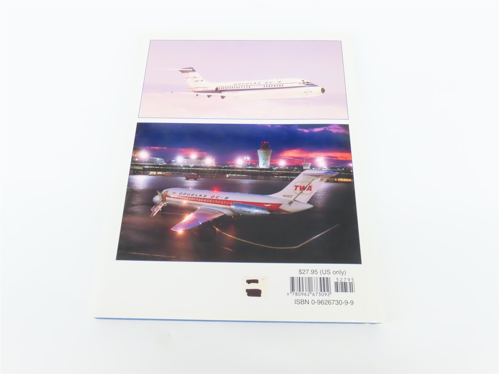 McDonnell Douglas DC-9 Great Airliners Series V 4 by Terry Waddington ©1998 HC