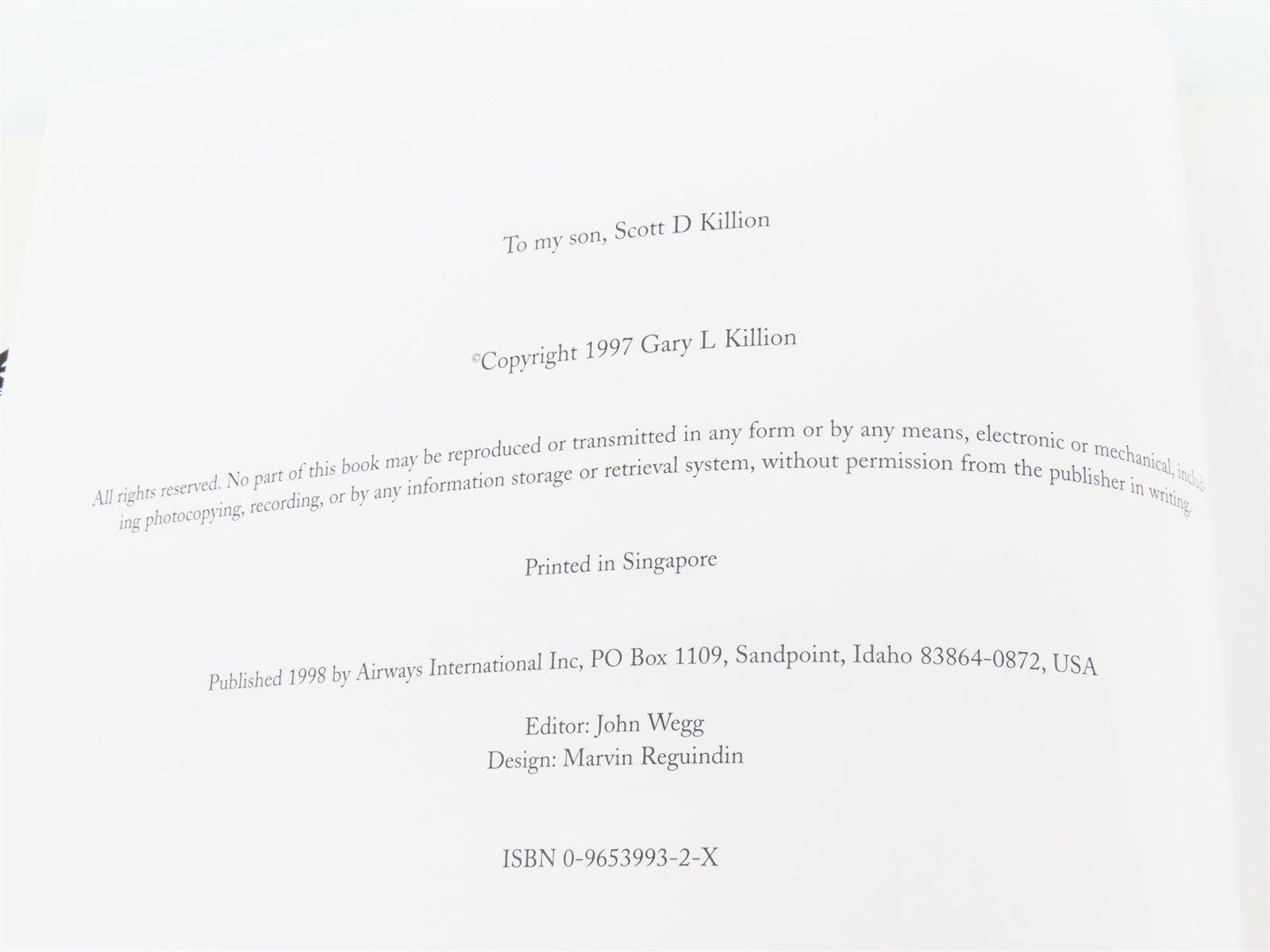 The Martinliners by Gary L. Killion ©1997 HC Book