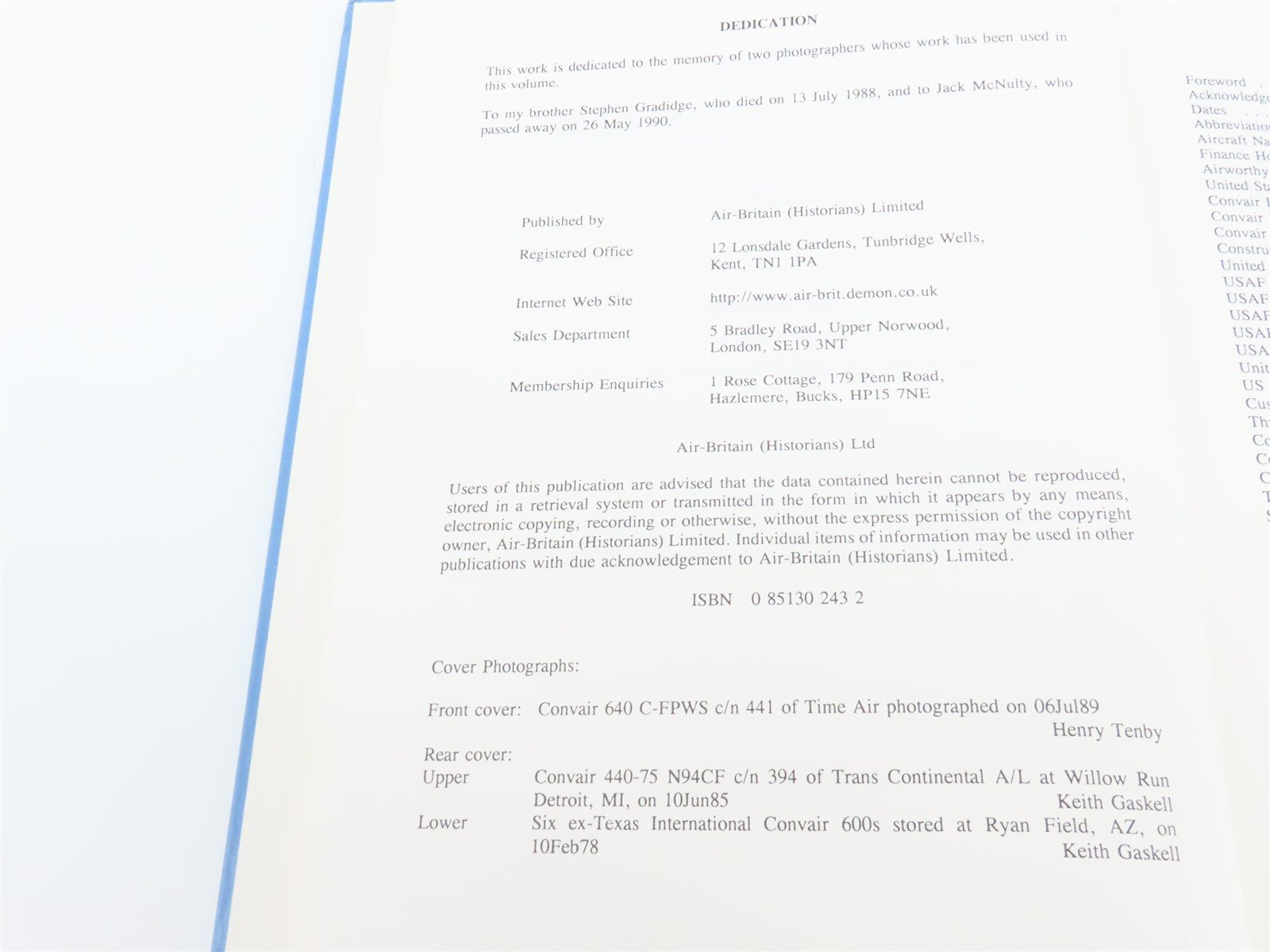 The Convairliners by J.M. Gradidge - HC Book