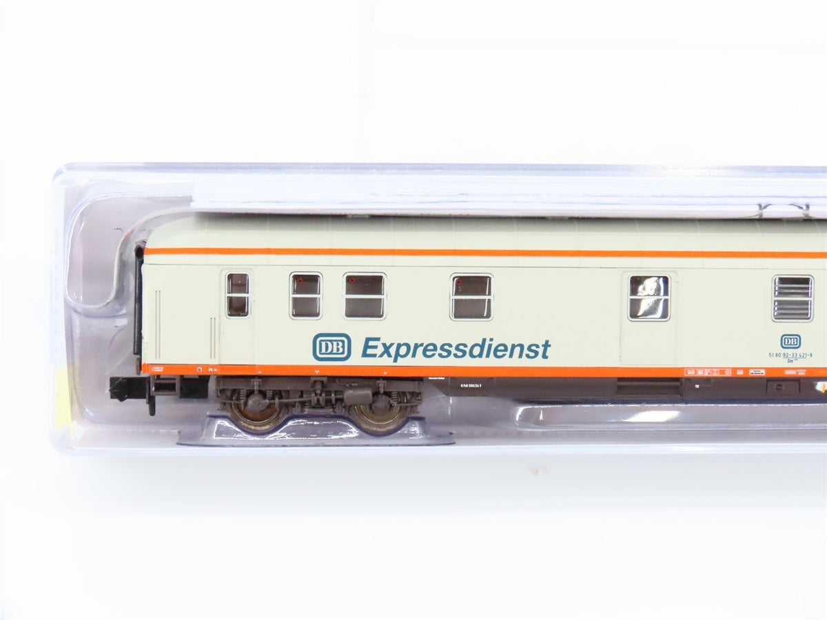 N Scale Minitrix 15985 DB Deutsche Bahn Express Service Baggage Passenger