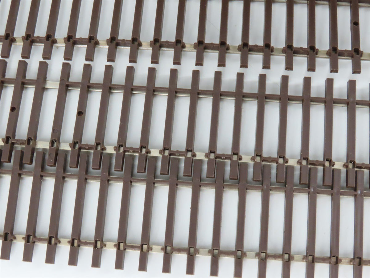 LOT of 70+ HO Scale Atlas Code 83 Straight 36&quot; Flex Track Pieces